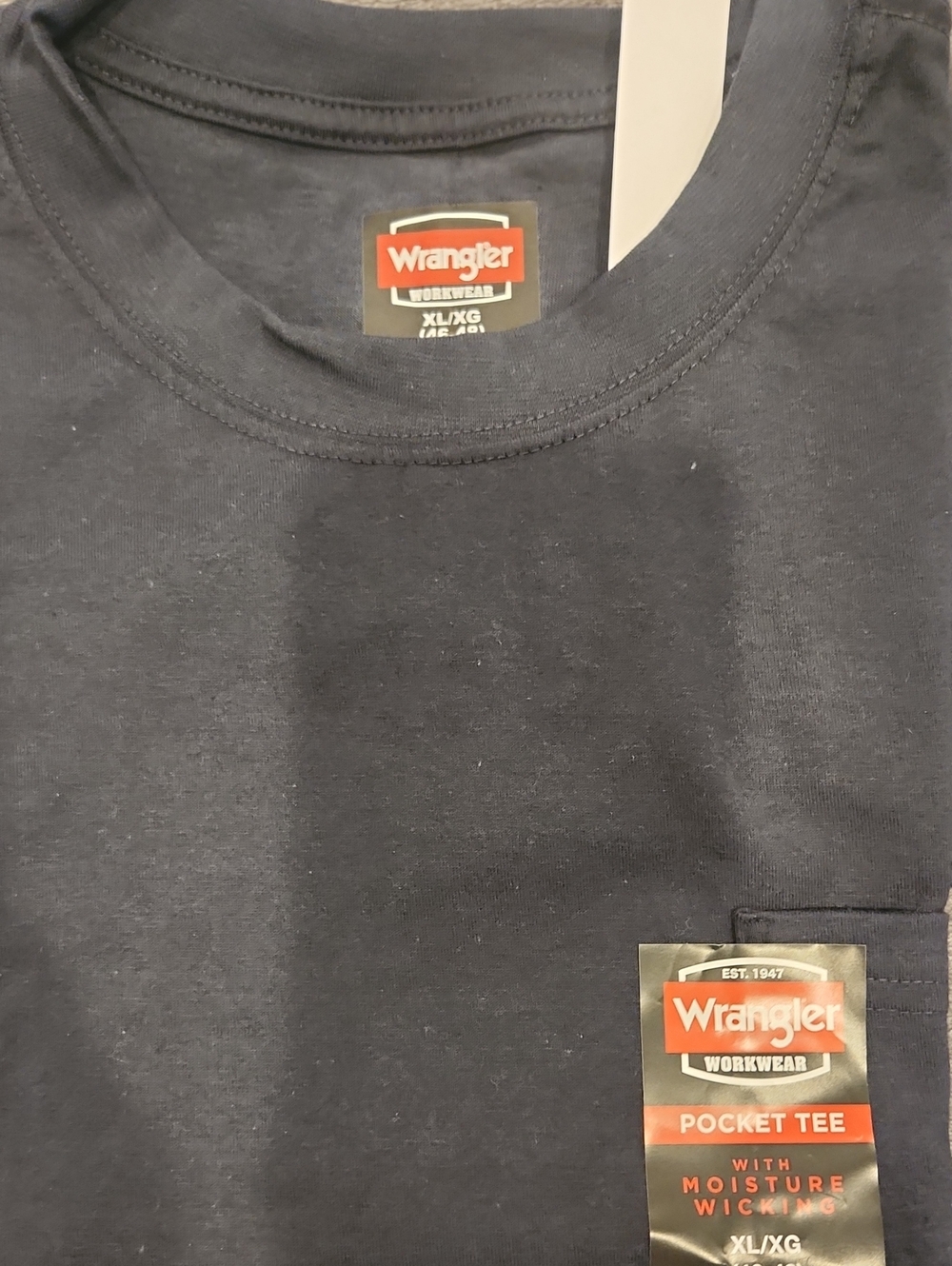 Wrangler Men’s Navy Pocket Tee - Crew Neck Pocket Shirt